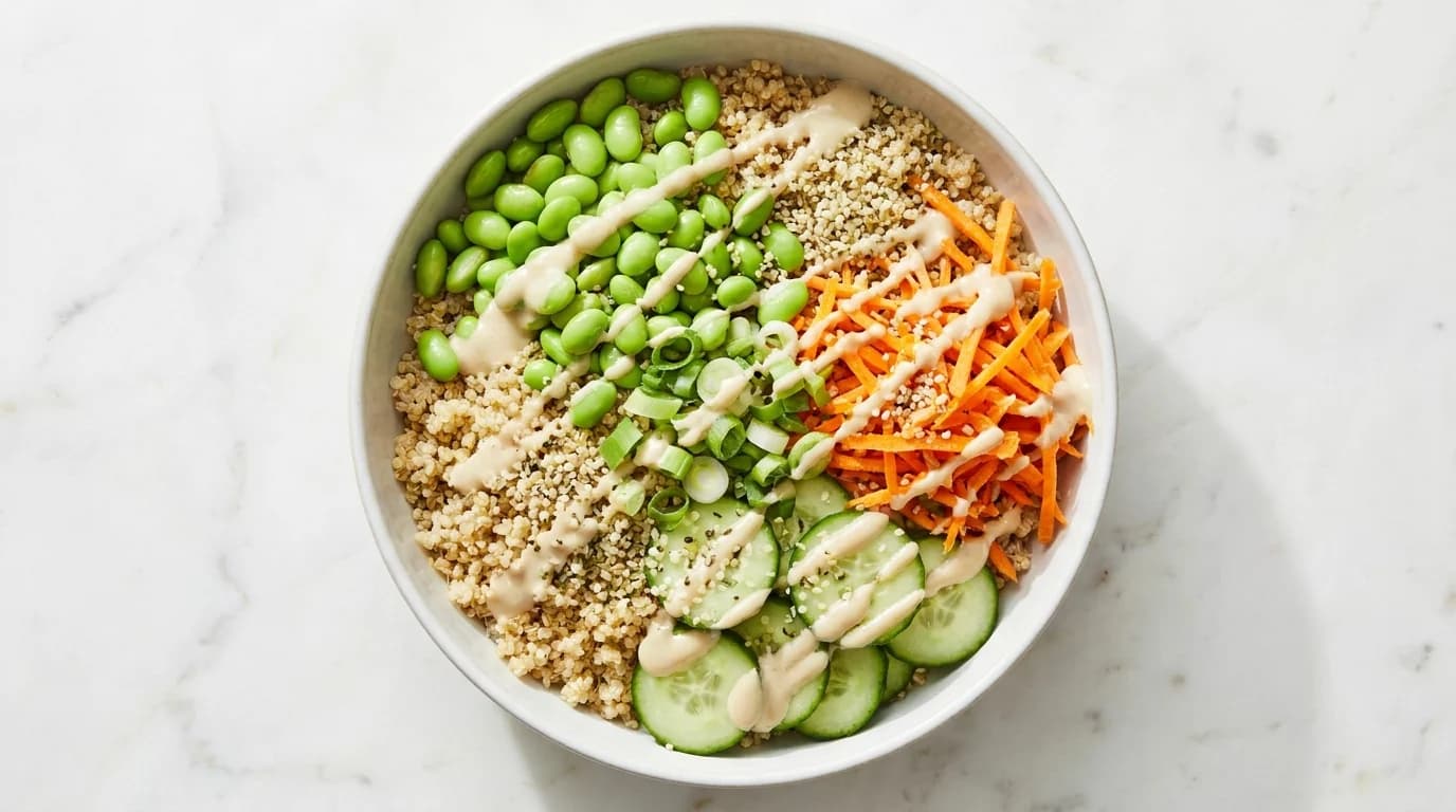Edamame-Quinoa-Sesam-Bowl