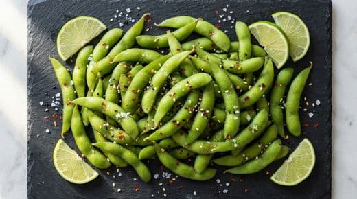 Edamame mit Meersalz