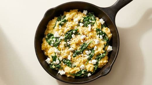 Rührei mit Spinat & Feta